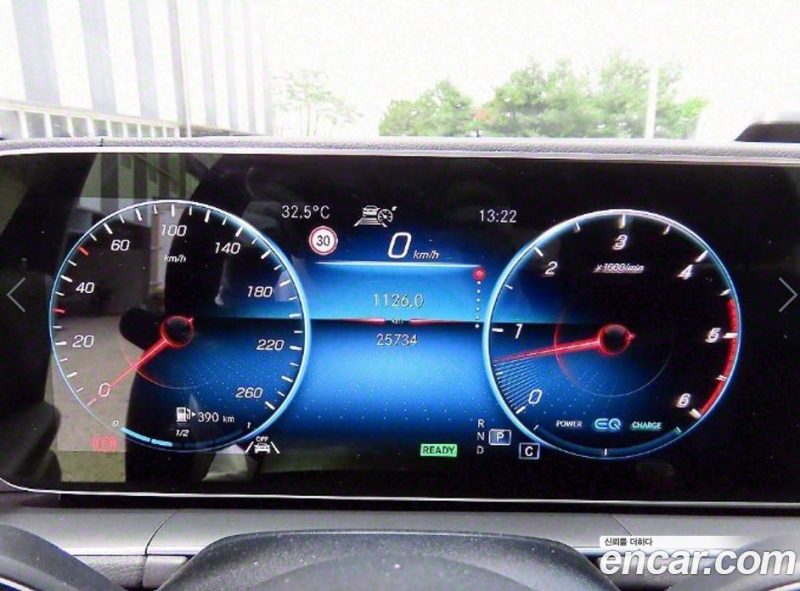 Mercedes Benz GLE-Class GLE300d 4MATIC