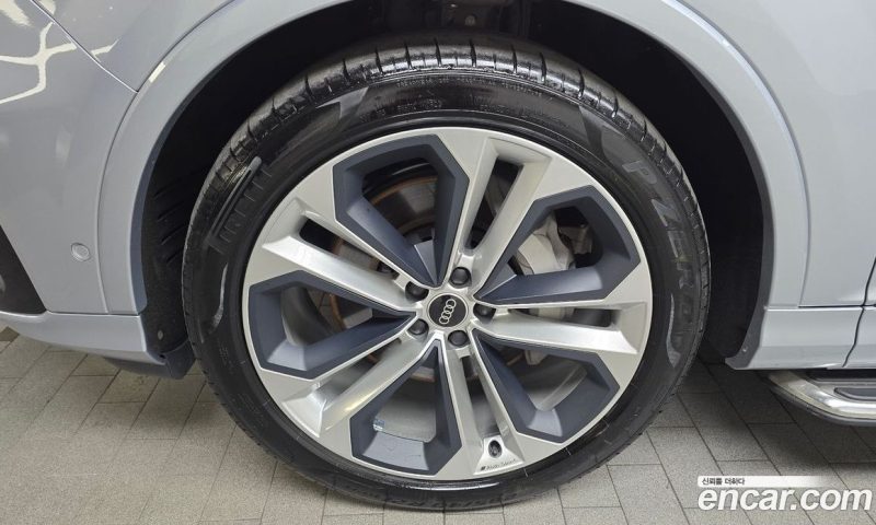 Audi Q7 55 TFSI Quattro Premium