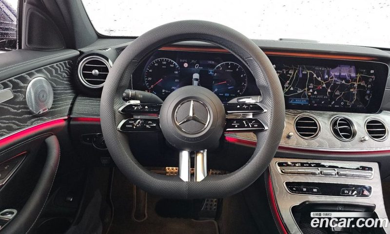 Mercedes Benz E-Class E350 4MATIC AMG Line Edition