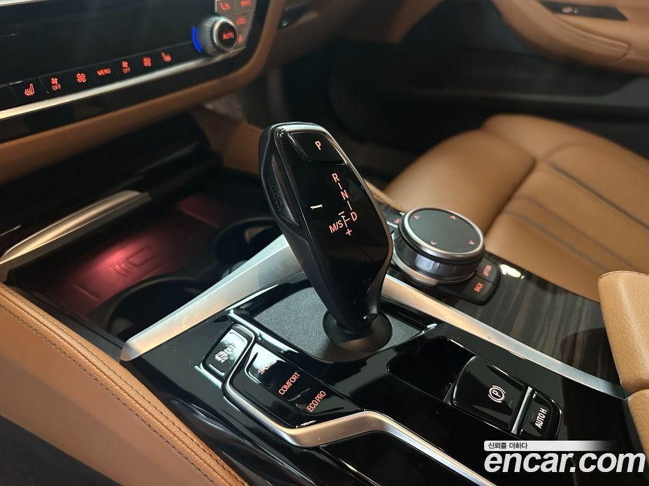 BMW 5-Series i520 M Sport