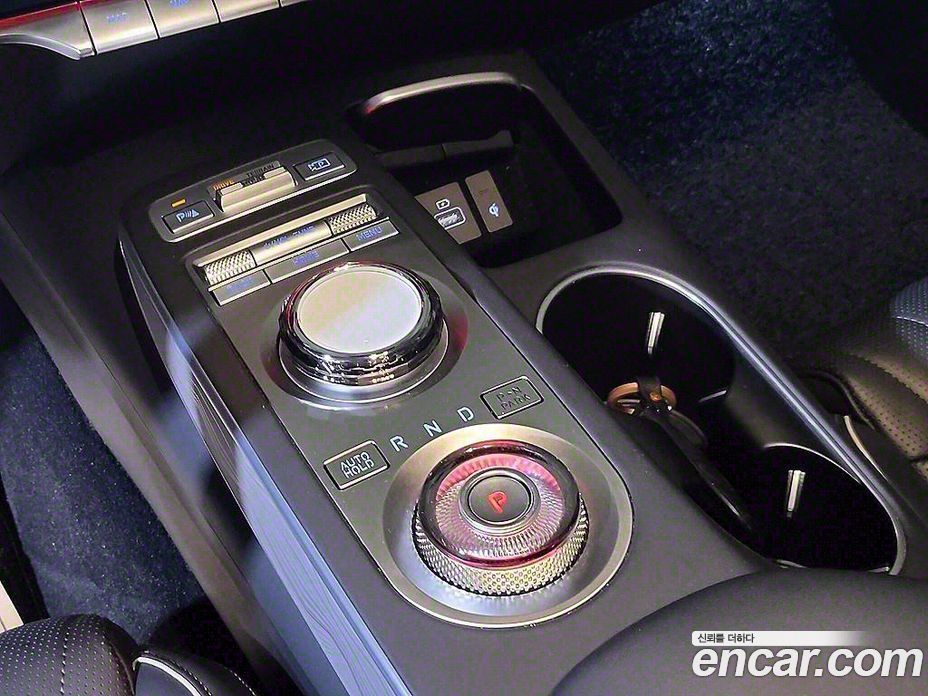 Genesis GV70 2.5T Gasoline AWD