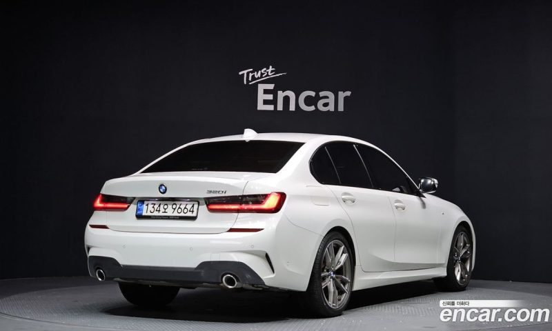 BMW 3-Series i320 M Sport