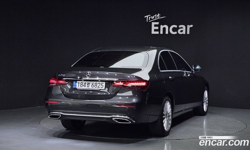 Mercedes Benz E-Class E250 Exclusive