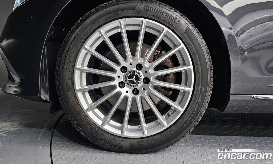 Mercedes Benz E-Class E250 Exclusive