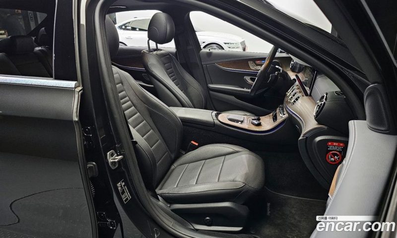 Mercedes Benz E-Class E250 Exclusive