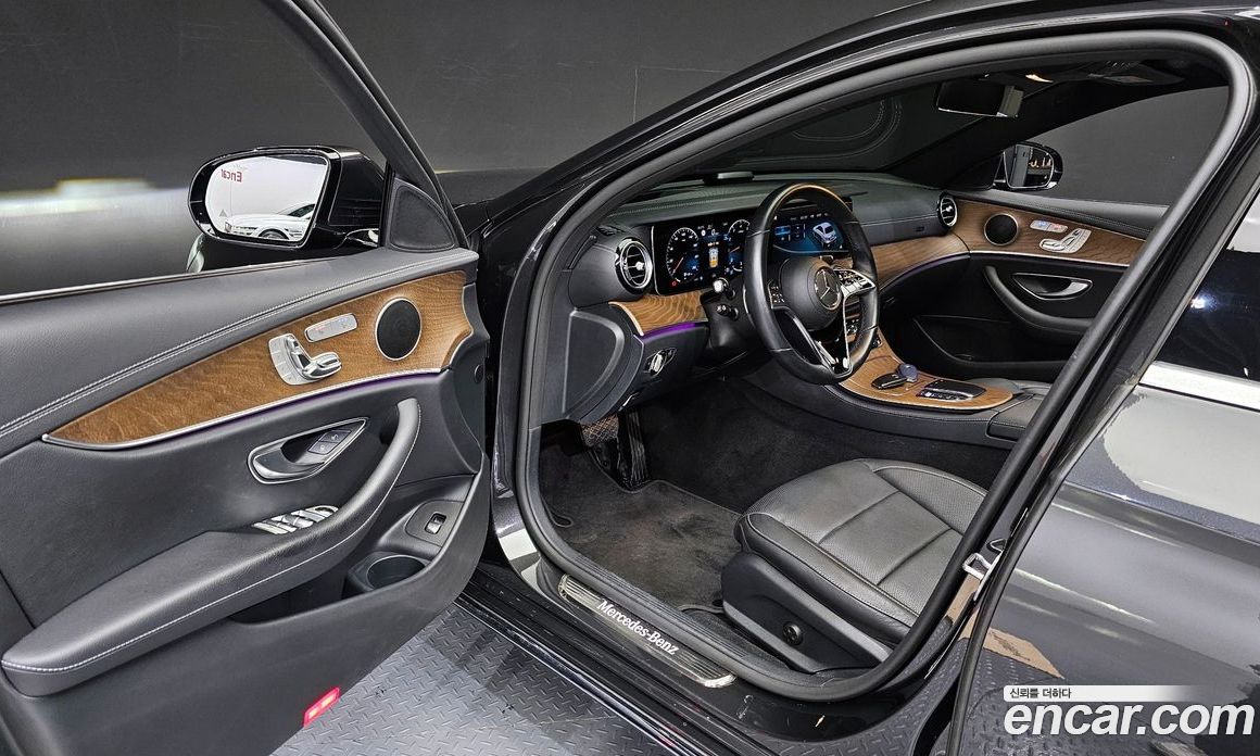 Mercedes Benz E-Class E250 Exclusive