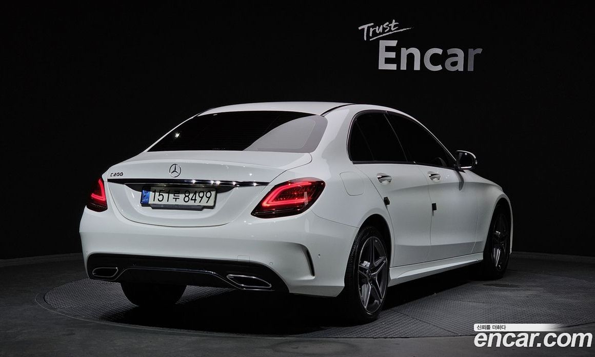 Mercedes Benz C-Class C200 AMG Line
