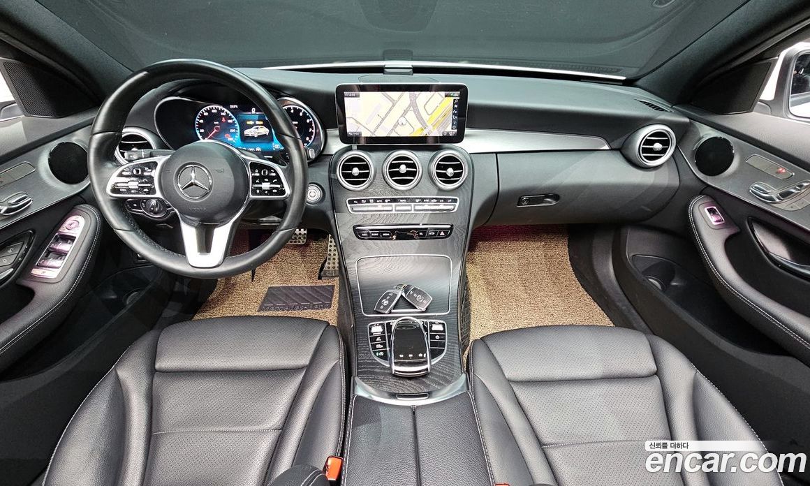 Mercedes Benz C-Class C200 AMG Line