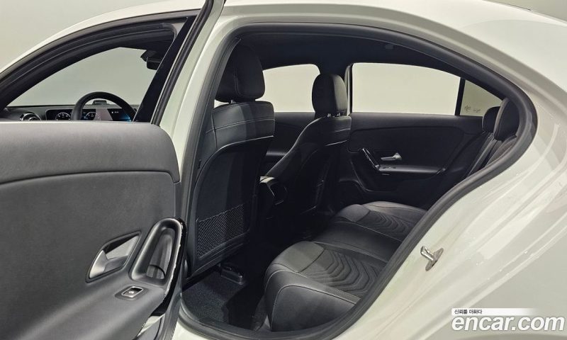 Mercedes Benz A-Class A220 Sedan