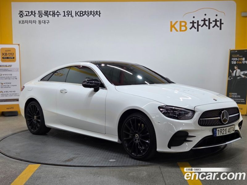 Mercedes Benz E-Class E450 4MATIC Coupe