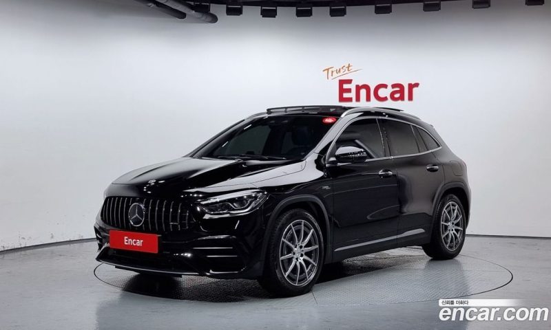 Mercedes Benz GLA-Class GLA45 AMG 4MATIC+