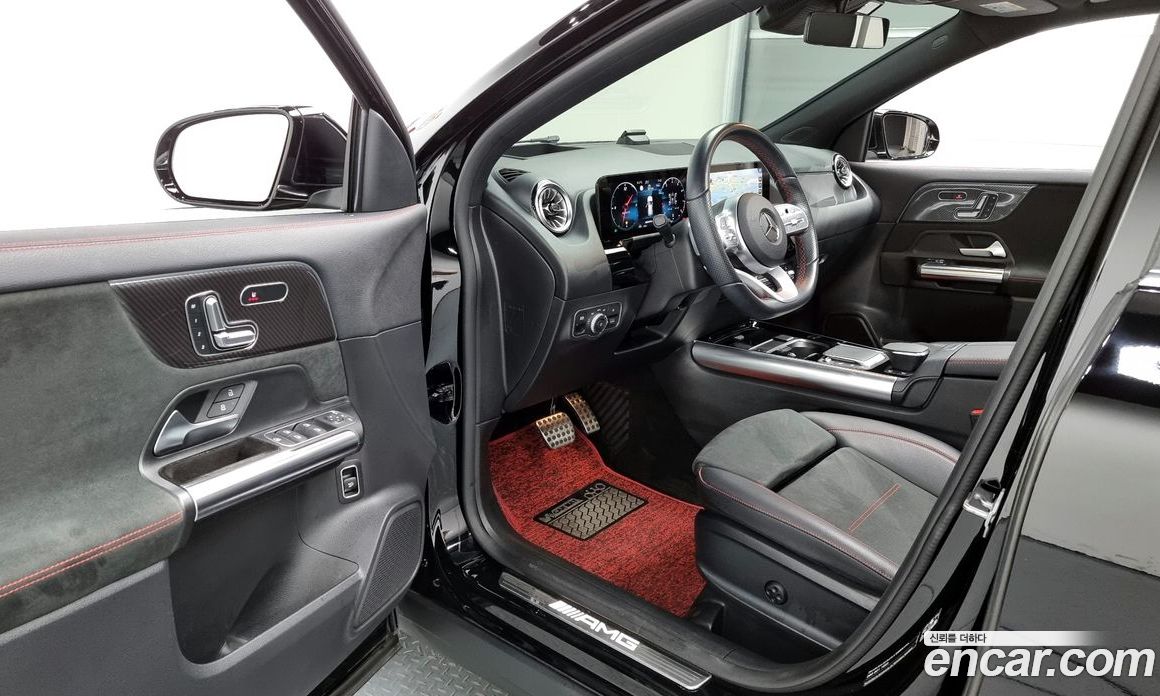 Mercedes Benz GLA-Class GLA45 AMG 4MATIC+