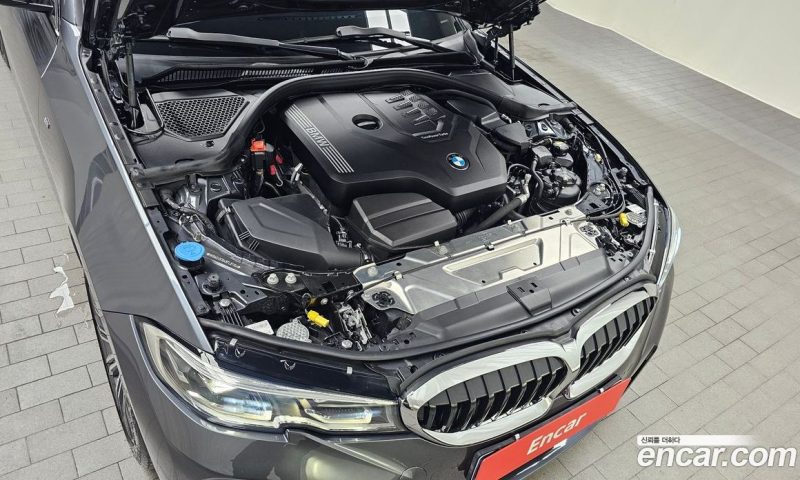 BMW 3-Series i320 M Sport