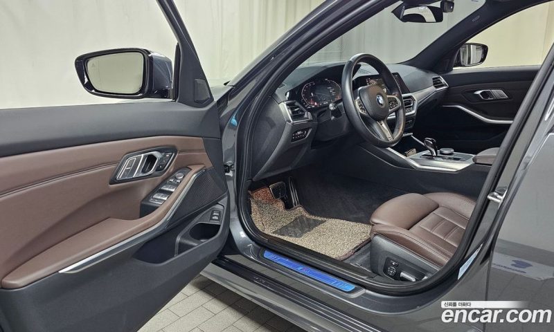 BMW 3-Series i320 M Sport