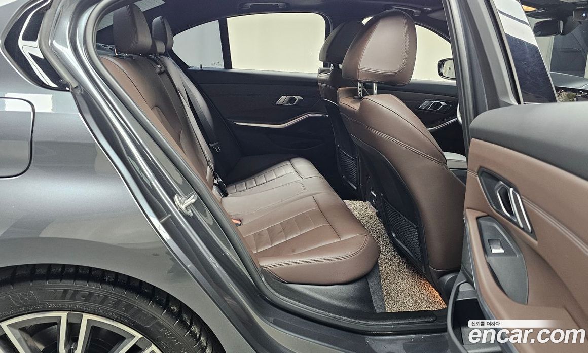 BMW 3-Series i320 M Sport