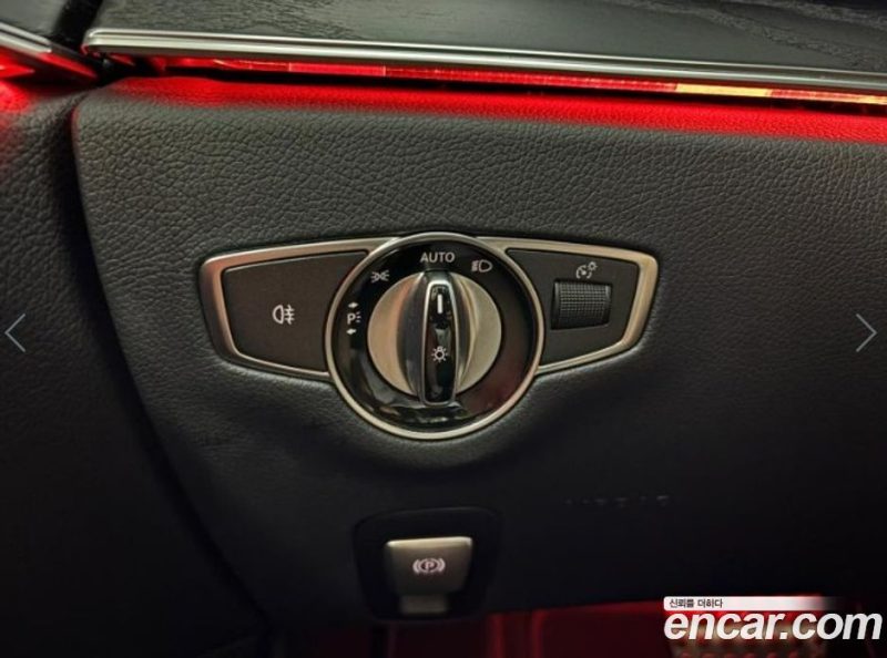 Mercedes Benz E-Class E220d 4MATIC AMG Line
