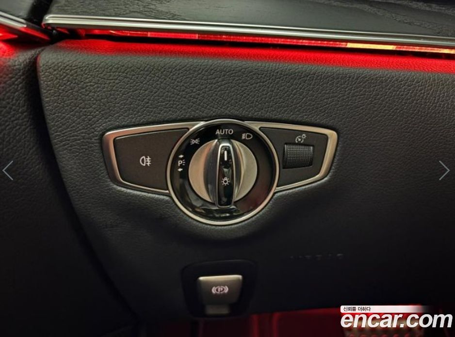 Mercedes Benz E-Class E220d 4MATIC AMG Line