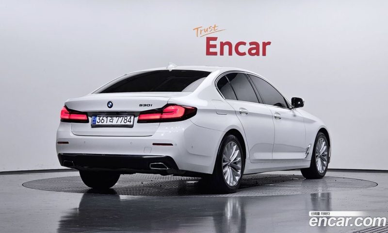 BMW 5-Series i530 Luxury