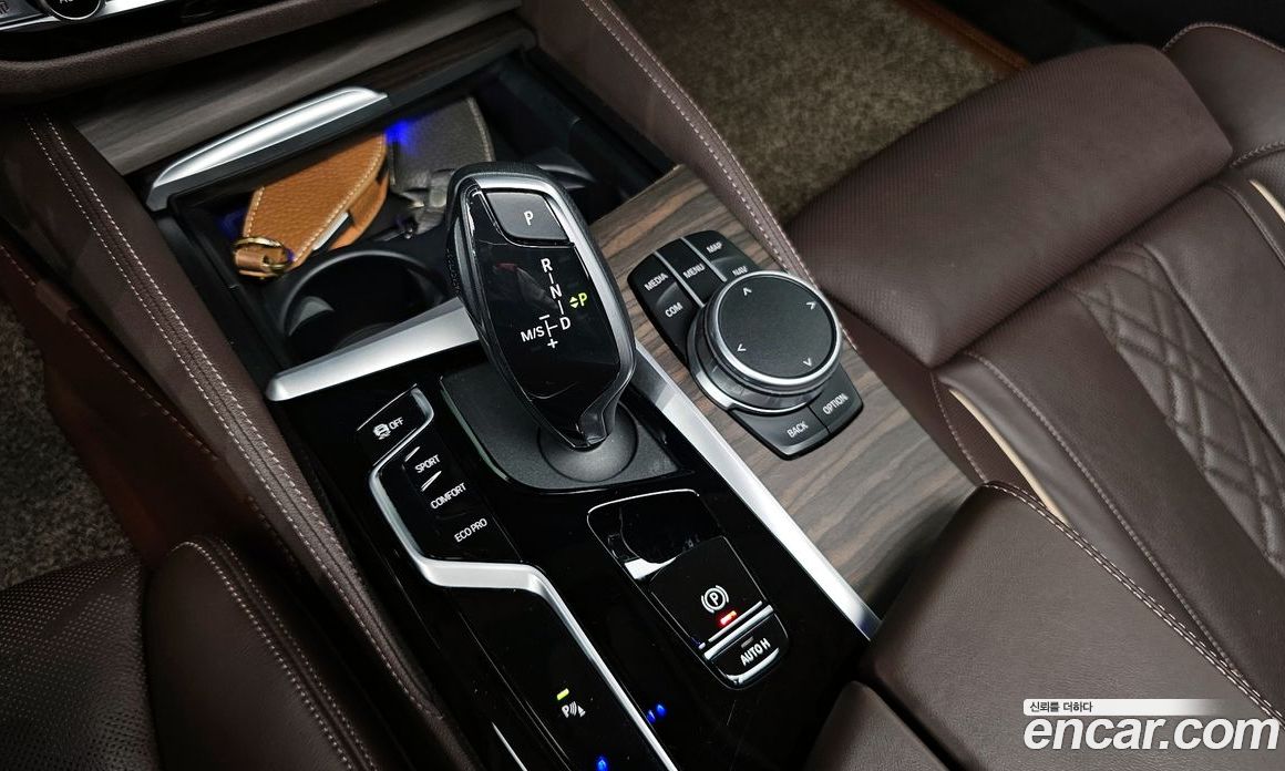 BMW 5-Series i530 Luxury