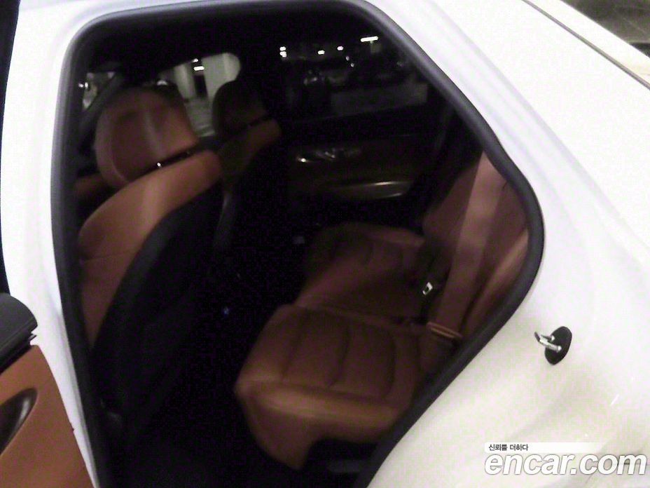 Genesis GV70 2.5T Gasoline 2WD
