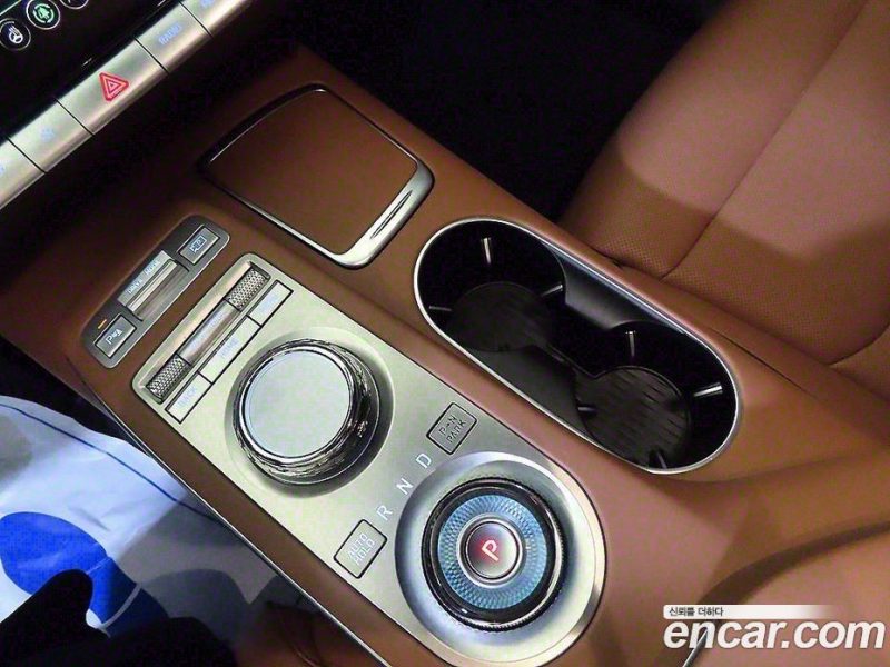 Genesis GV70 2.5T Gasoline 2WD