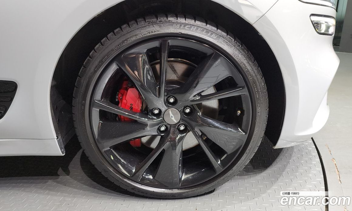 Genesis G70 Gasoline 2.0T 2WD