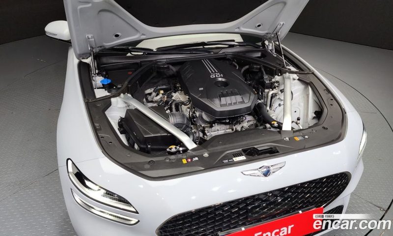 Genesis G70 Gasoline 2.0T 2WD