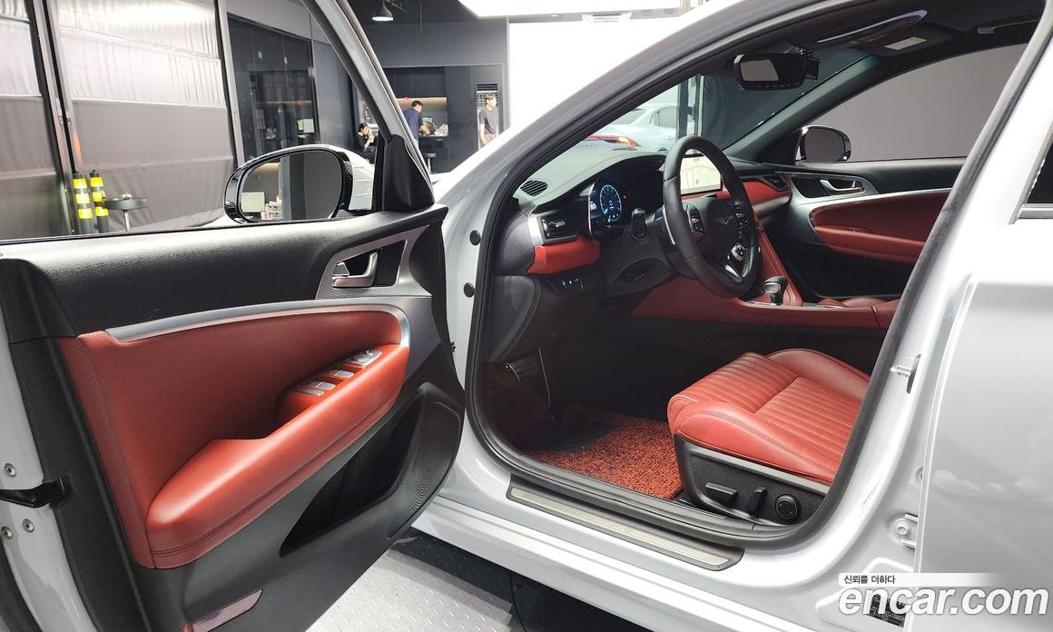 Genesis G70 Gasoline 2.0T 2WD