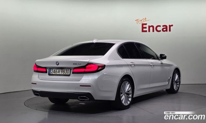 BMW 5-Series 523D Luxury