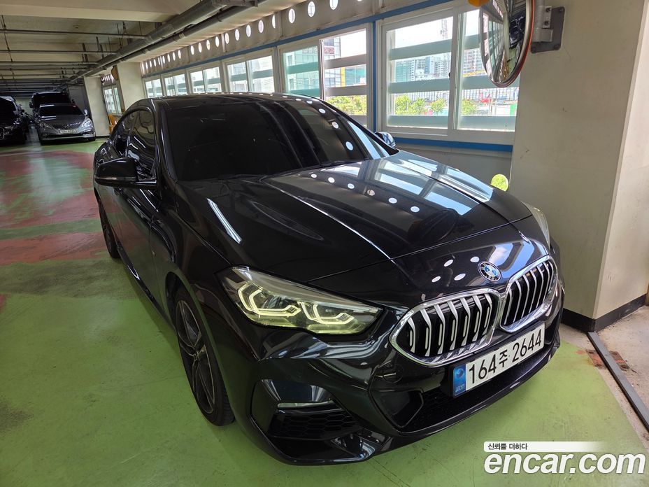 BMW 2-Series i220 M Sports