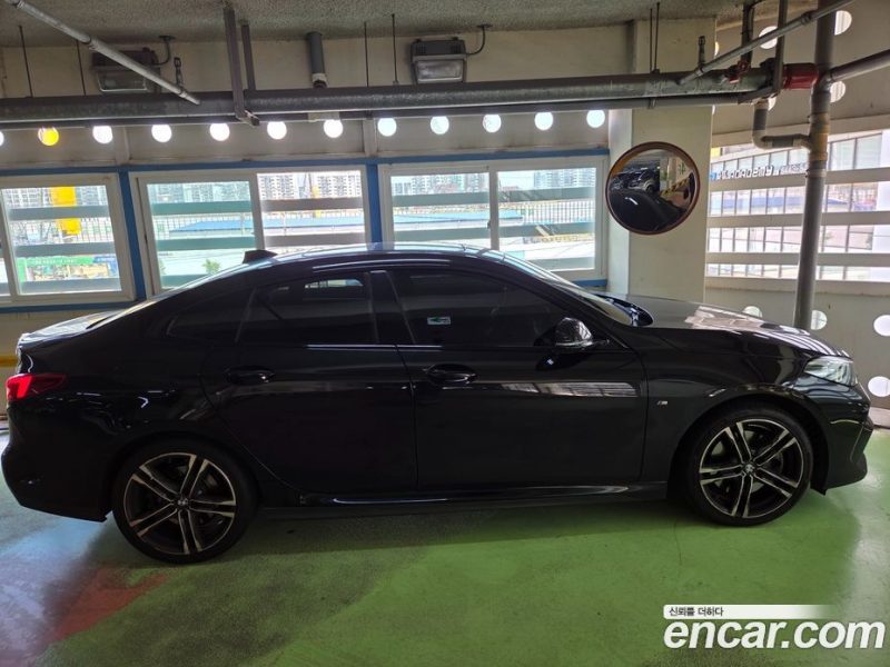 BMW 2-Series i220 M Sports