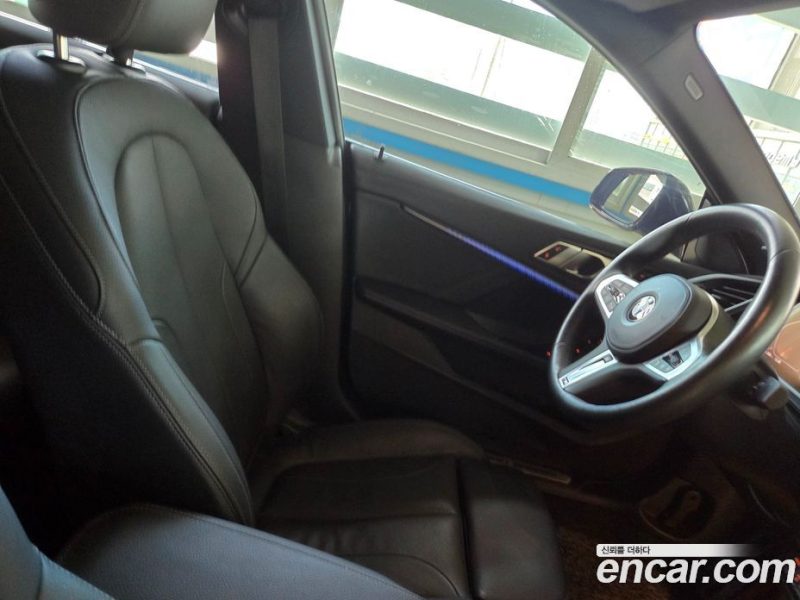 BMW 2-Series i220 M Sports