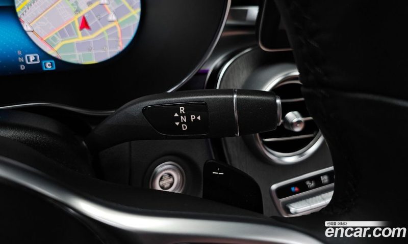 Mercedes Benz GLC-Class GLC300 4MATIC Premium Coupe