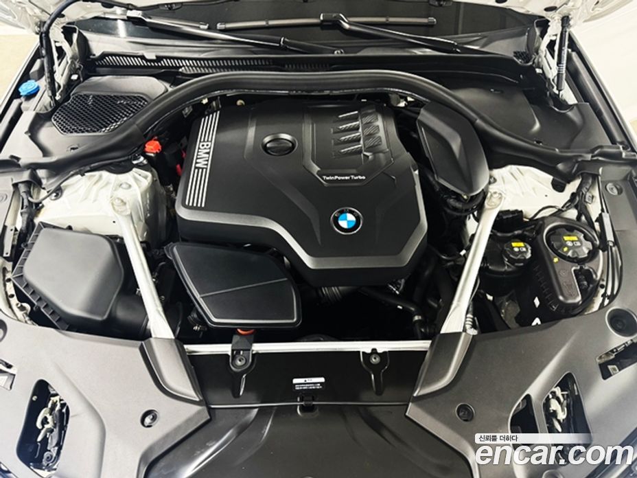 BMW 5-Series i530 Luxury