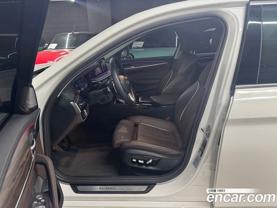 BMW 5-Series i530 Luxury