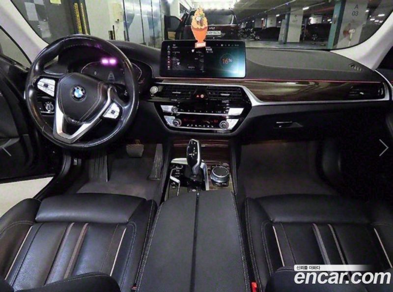 BMW 5-Series i520 Luxury