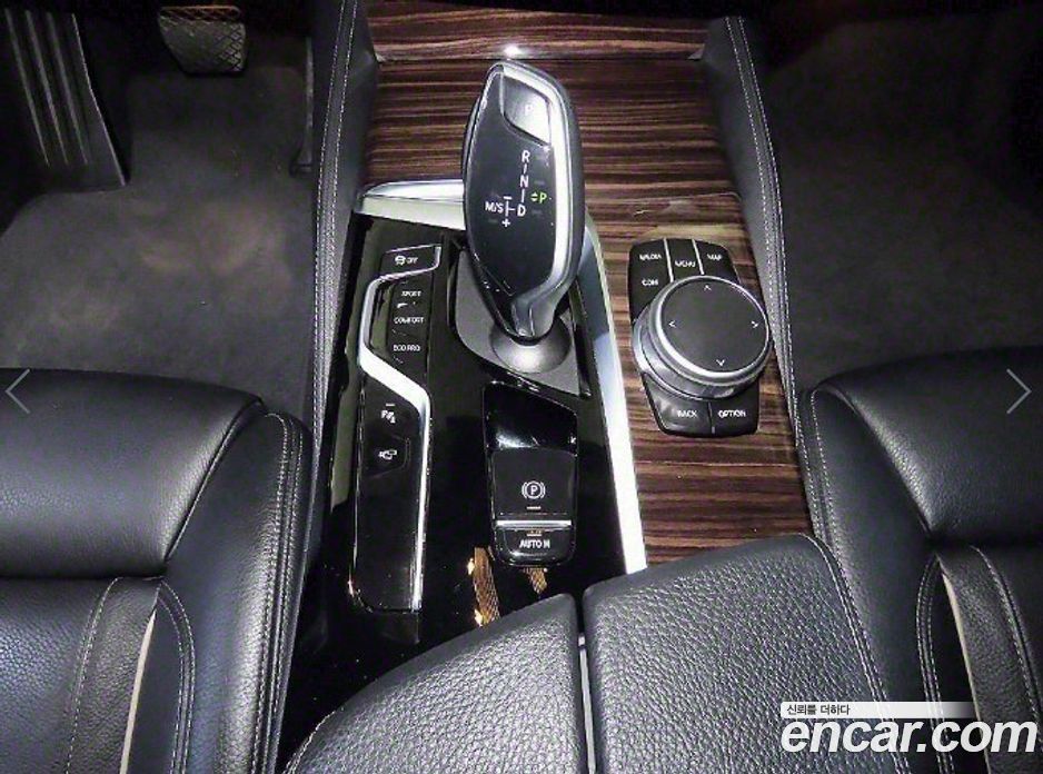 BMW 5-Series i520 Luxury