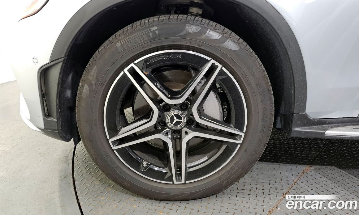 Mercedes Benz GLC-Class GLC300 4MATIC