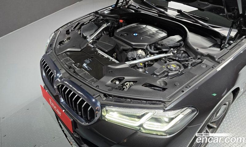 BMW 5-Series 523D M Sport
