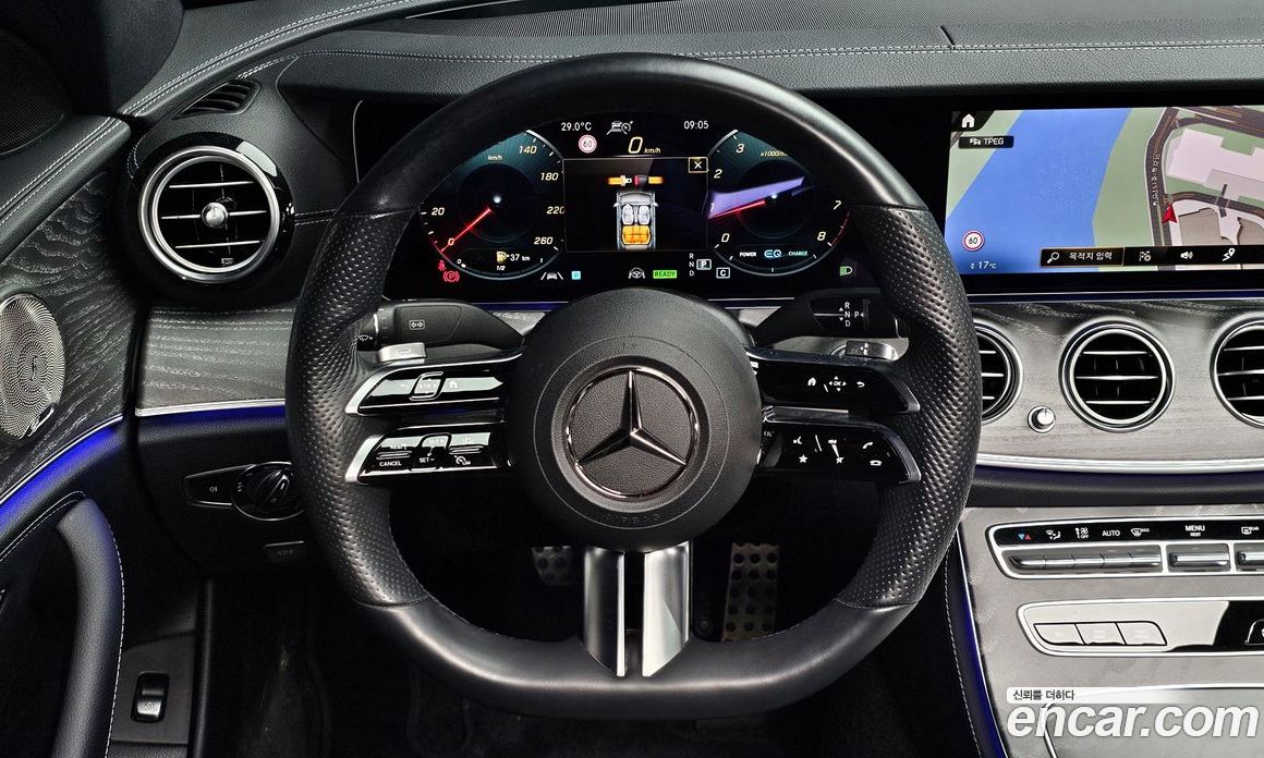 Mercedes Benz E-Class E350 4MATIC AMG Line