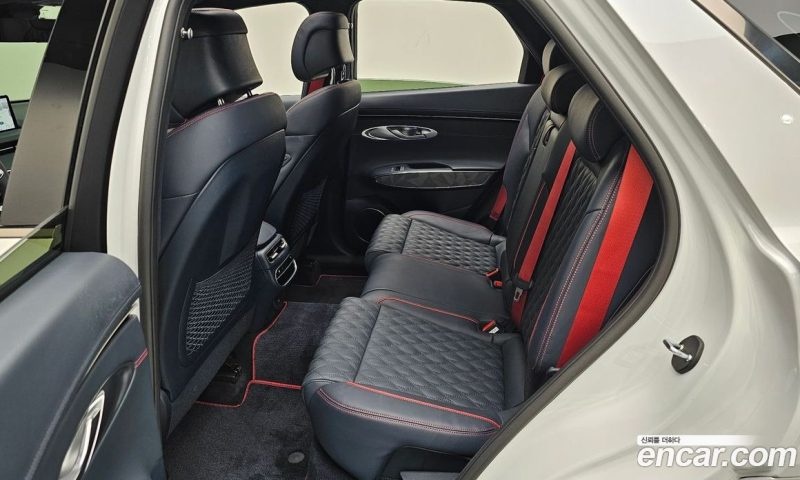 Genesis GV70 2.5T Gasoline AWD