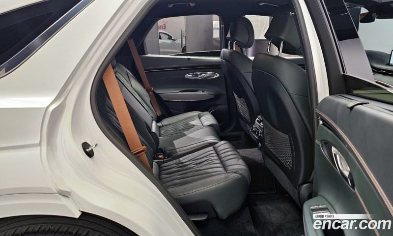 Genesis GV70 2.5T Gasoline AWD