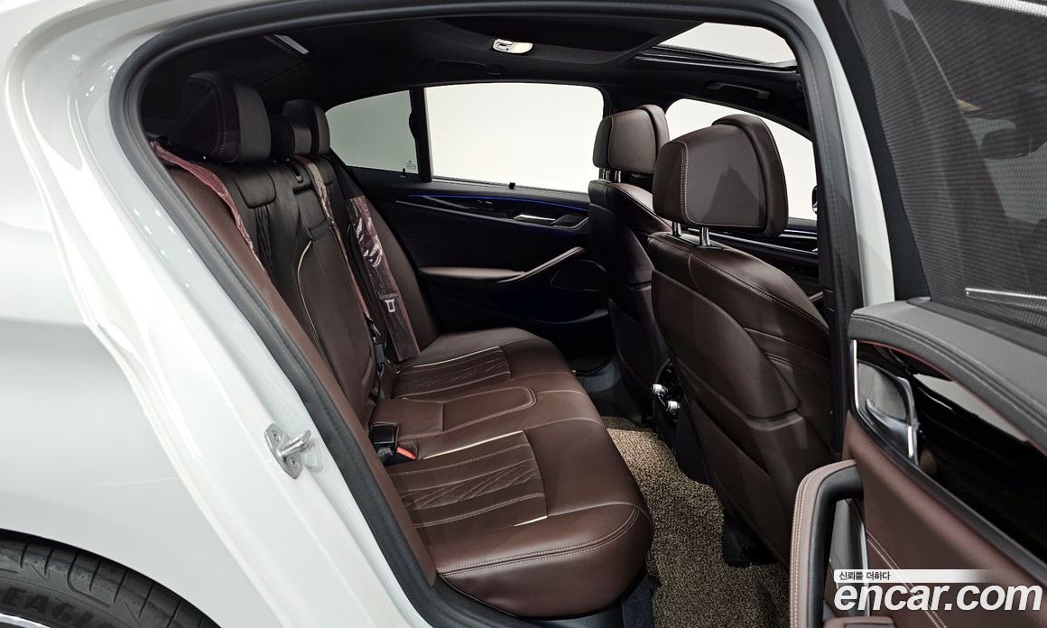 BMW 5-Series i530 M Sport Package