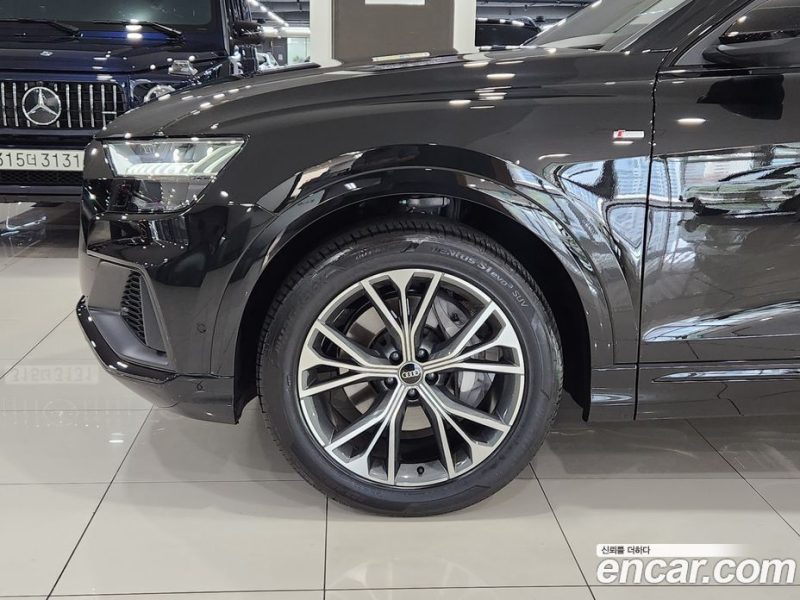 Audi Q8 55 TFSI Quattro Premium