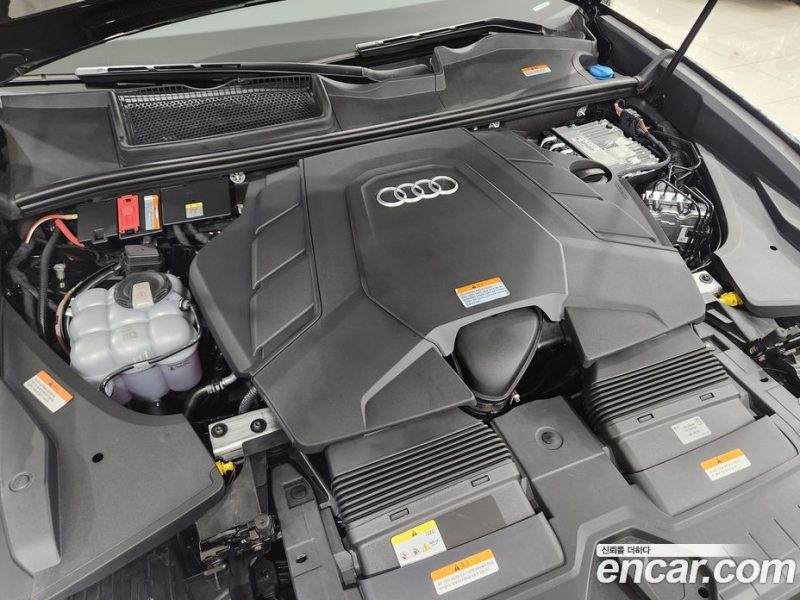 Audi Q8 55 TFSI Quattro Premium