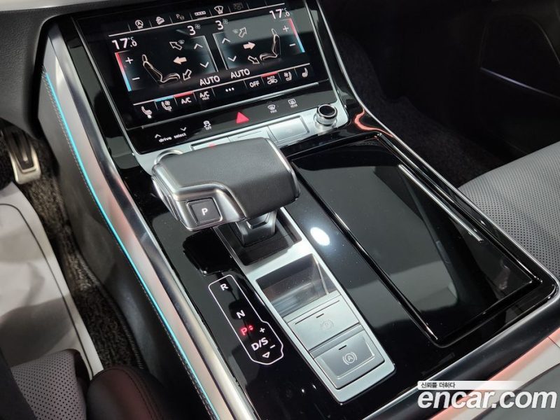 Audi Q8 55 TFSI Quattro Premium