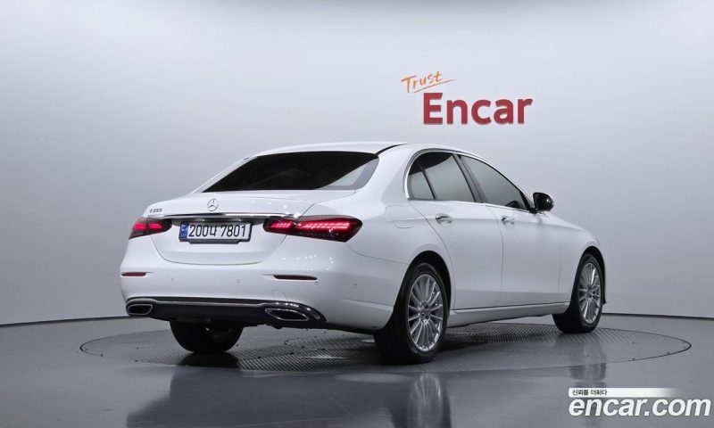 Mercedes Benz E-Class E250 Exclusive