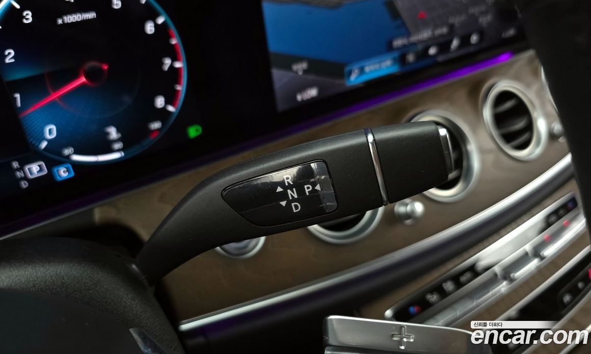 Mercedes Benz E-Class E250 Exclusive