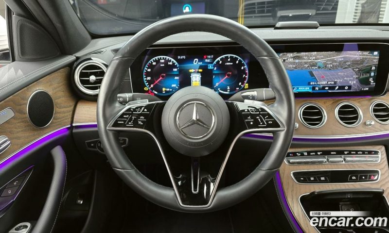 Mercedes Benz E-Class E250 Exclusive