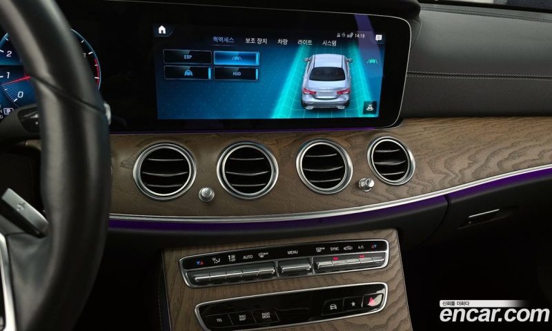 Mercedes Benz E-Class E250 Exclusive